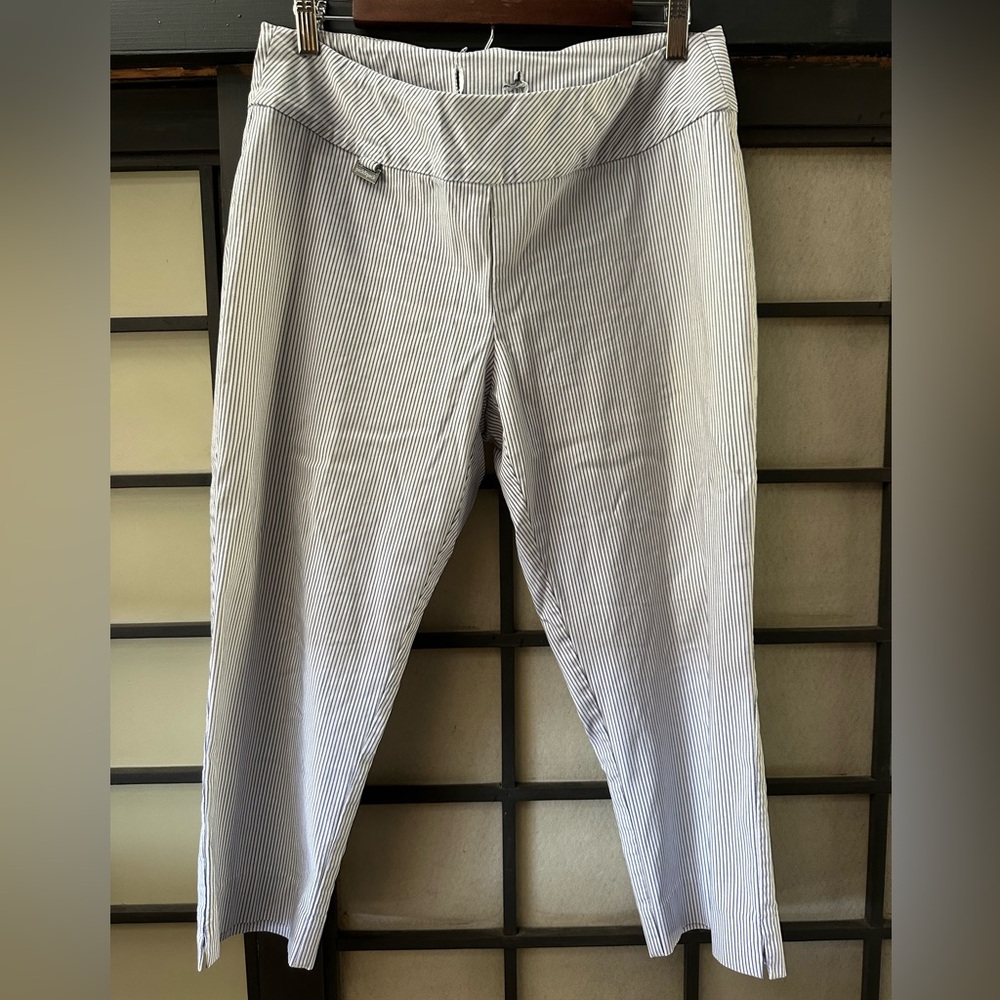 Blue and white stripped Capri’s
